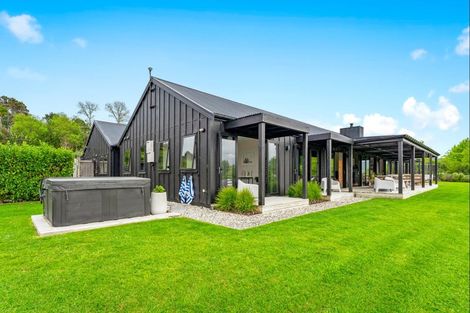 Photo of property in 7 Tamahunga Drive, Matakana, Warkworth, 0985