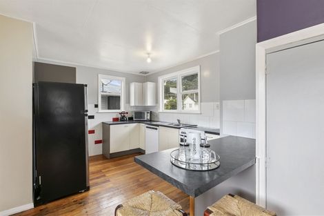 Photo of property in 24 Hamstead Street, Wainuiomata, Lower Hutt, 5014