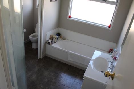 Photo of property in 177 Mangorei Road, Merrilands, New Plymouth, 4312