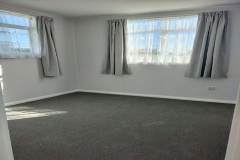 Photo of property in 143 Bartholomew Road, Levin, 5510