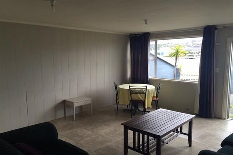 Photo of property in 2/1 Charles Street, Westshore, Napier, 4110