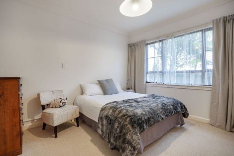 Photo of property in 6 Centennial Drive, Hokowhitu, Palmerston North, 4410