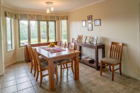 Photo of property in 73 Totara View Road, Wakefield, 7095