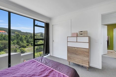 Photo of property in 7 Ara Patukawenga, Tawa, Wellington, 5028