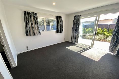 Photo of property in 73 Aston Drive, Waimairi Beach, Christchurch, 8083