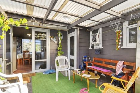 Photo of property in 5a James Cook Drive, Welcome Bay, Tauranga, 3112