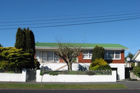 Photo of property in 11 Ashbury Avenue, Silverdale, Hamilton, 3216