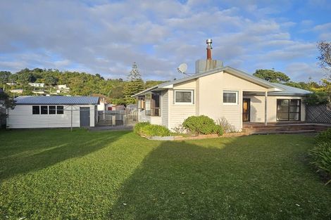 Photo of property in 10 Wilson Crescent, Karoro, Greymouth, 7805