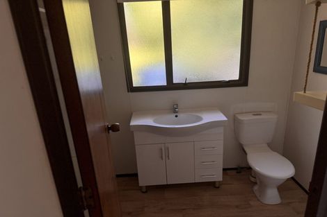 Photo of property in 643 Beach Road, Rothesay Bay, Auckland, 0630