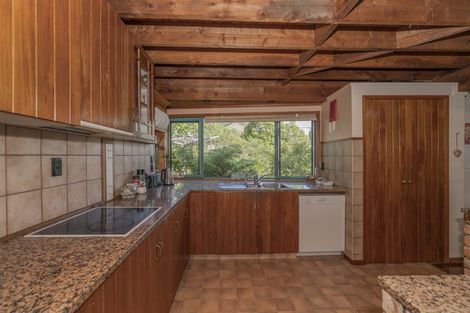 Photo of property in 35 Whiritoa Beach Road, Whiritoa, Whangamata, 3691