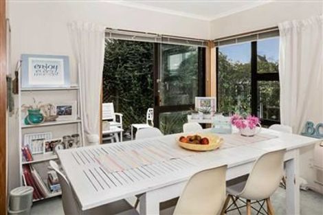 Photo of property in 1 Saint Clio Street, Ilam, Christchurch, 8041