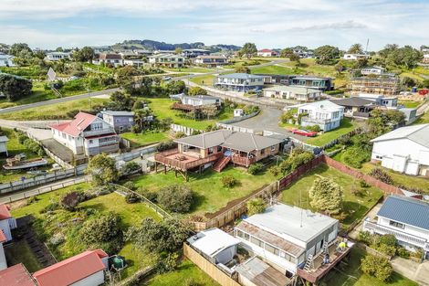 Photo of property in 7 Park Drive, Raglan, 3225