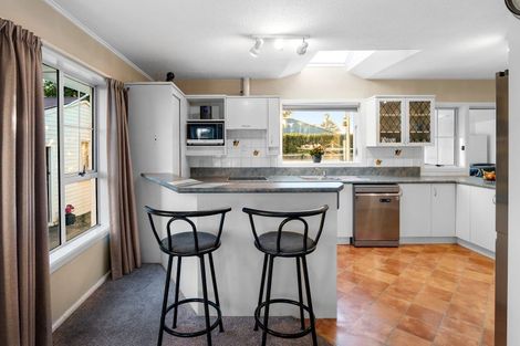 Photo of property in 8 Bethel Crescent, Bishopdale, Christchurch, 8053
