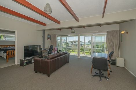 Photo of property in 5 Mercury Street, Whitianga, 3510