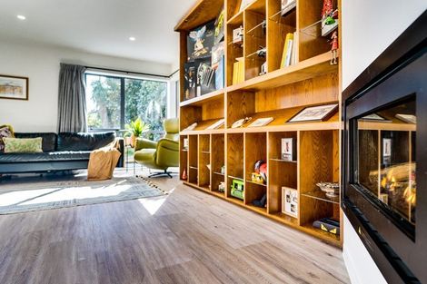 Photo of property in 12 Patricia Place, Harewood, Christchurch, 8051