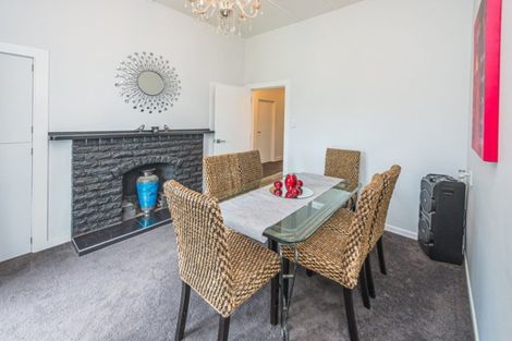 Photo of property in 12 Carlton Avenue, Gonville, Whanganui, 4501