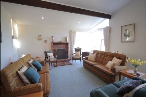 Photo of property in 1 George Laurenson Lane, Mount Roskill, Auckland, 1041