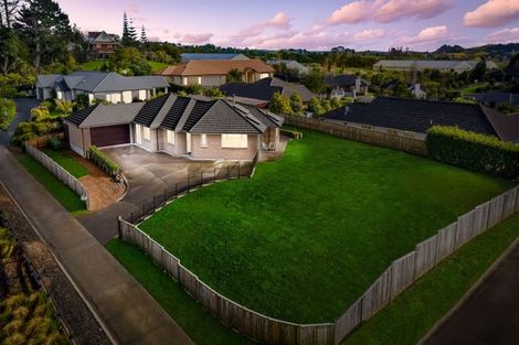 Photo of property in 82 Solan Drive, Waimauku, 0812