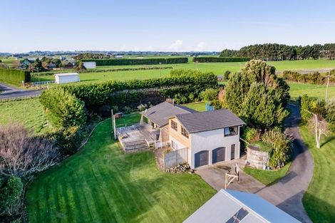 Photo of property in 8 Muggeridge Road, Manutahi, Patea, 4598