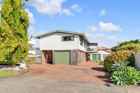 Photo of property in 3 Hattaway Avenue, Bucklands Beach, Auckland, 2012