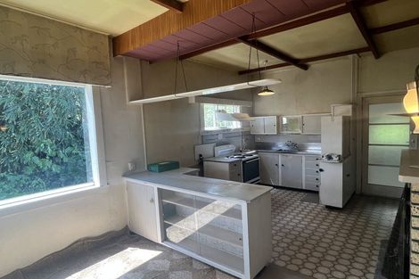 Photo of property in 21 Pahiatua Street, Hokowhitu, Palmerston North, 4410