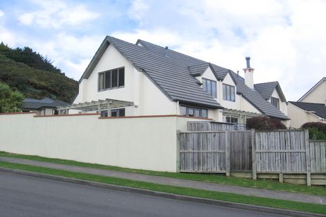 Photo of property in 1 Eastcott Grove, Churton Park, Wellington, 6037