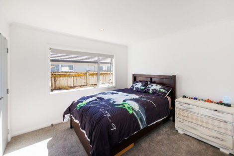 Photo of property in 1 Silicon Way, Fitzherbert, Palmerston North, 4410