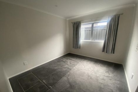 Photo of property in 2 Pattullo Crescent, Wallaceville, Upper Hutt, 5018