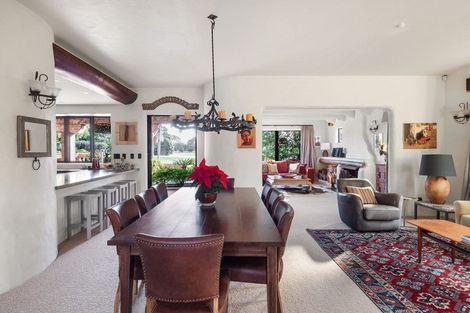 Photo of property in 214 Oceanbeach Road, Mount Maunganui, 3116