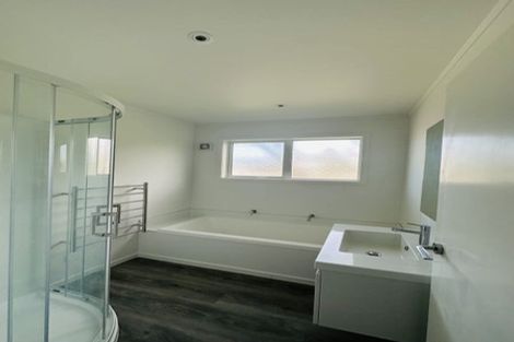 Photo of property in 699 East Coast Road, Browns Bay, Auckland, 0630