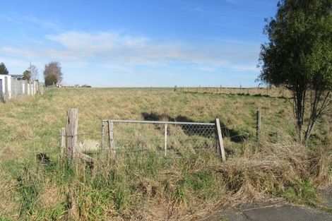 Photo of property in 69 Timaru Road, Waimate, 7924