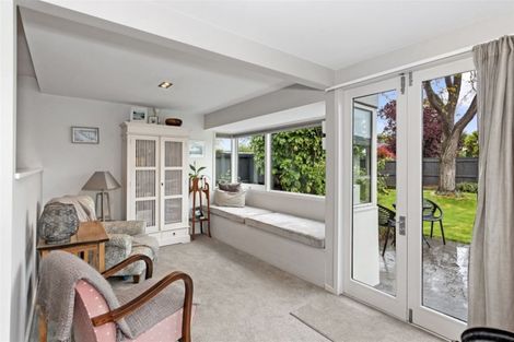 Photo of property in 31 Everest Street, Burnside, Christchurch, 8053