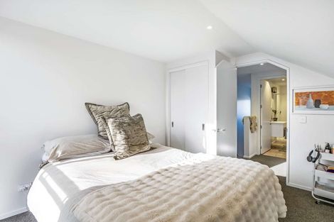 Photo of property in 7/11 Hinemoa Street, Spreydon, Christchurch, 8024