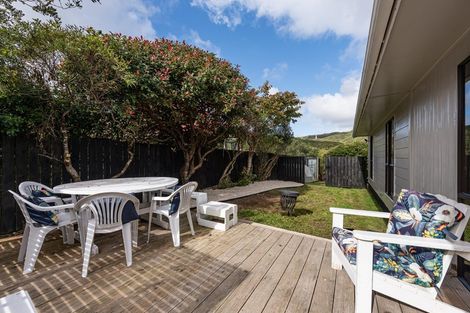 Photo of property in 54 Woodhouse Avenue, Karori, Wellington, 6012