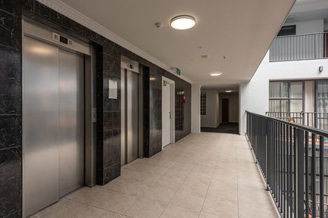 Photo of property in Atrium Towers, 6a/154 The Terrace, Wellington Central, Wellington, 6011