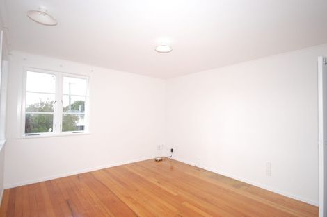 Photo of property in 15 Kerrydale Road, Manurewa, Auckland, 2102