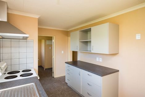 Photo of property in 95 Churchill Avenue, Hokowhitu, Palmerston North, 4410