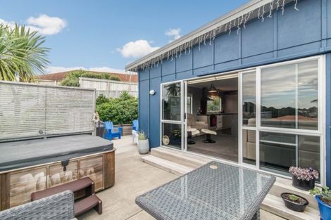 Photo of property in 126 Matai Road, Raumati South, Paraparaumu, 5032