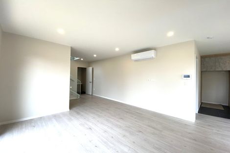 Photo of property in 47a Bruce Mclaren Road, Henderson, Auckland, 0612