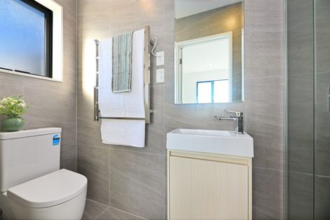 Photo of property in 3/50 Newington Road, Henderson, Auckland, 0612