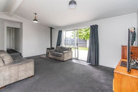 Photo of property in 5 Tainui Terrace, Inglewood, 4330