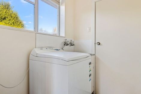 Photo of property in 2/15 Dovedale Avenue, Ilam, Christchurch, 8041