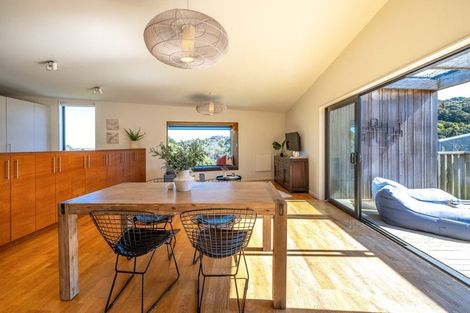 Photo of property in 33c Ocean Road, Surfdale, Waiheke Island, 1081