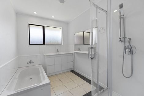 Photo of property in 87 Norfolk Crescent, Otaki Beach, Otaki, 5512