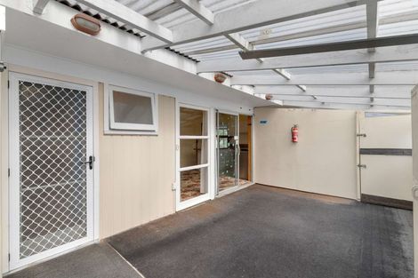 Photo of property in 23 Fernleigh Avenue, Waiuku, 2123