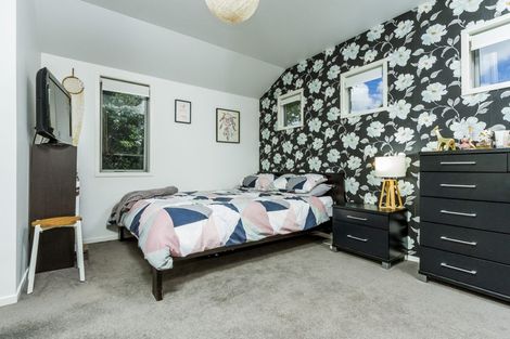 Photo of property in 8 Sealy Road, Torbay, Auckland, 0630