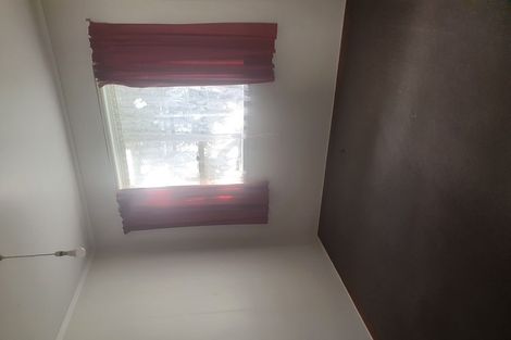 Photo of property in 121a Russell Road, Manurewa, Auckland, 2102