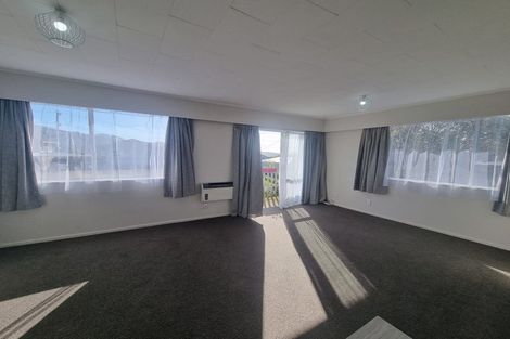 Photo of property in 23a Ernest Street, Ranui, Porirua, 5024