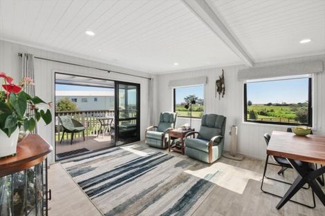 Photo of property in 28 Spencer Avenue, Maketu, Te Puke, 3189