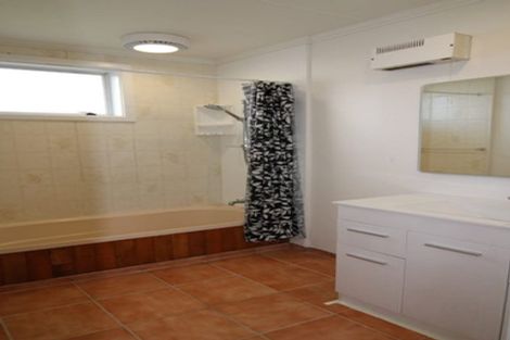 Photo of property in 51 Cutten Street, South Dunedin, Dunedin, 9012